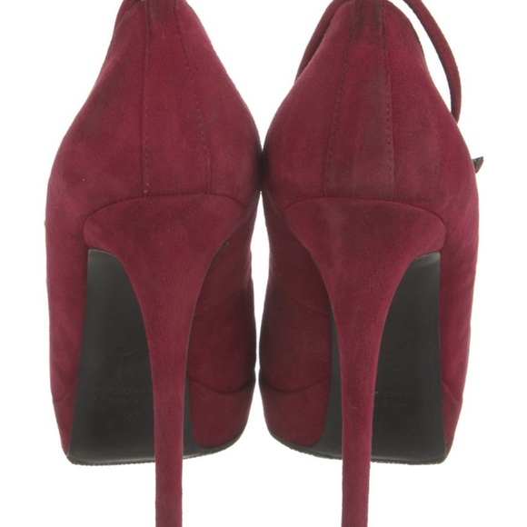 Elegant Burgundy Stiletto Heels - Picture 4 of 5